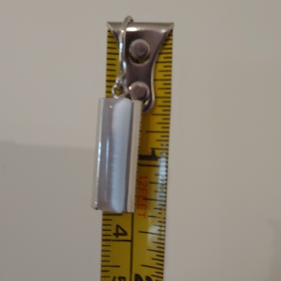 Cat Eye Earrings - Picture 3 of 3